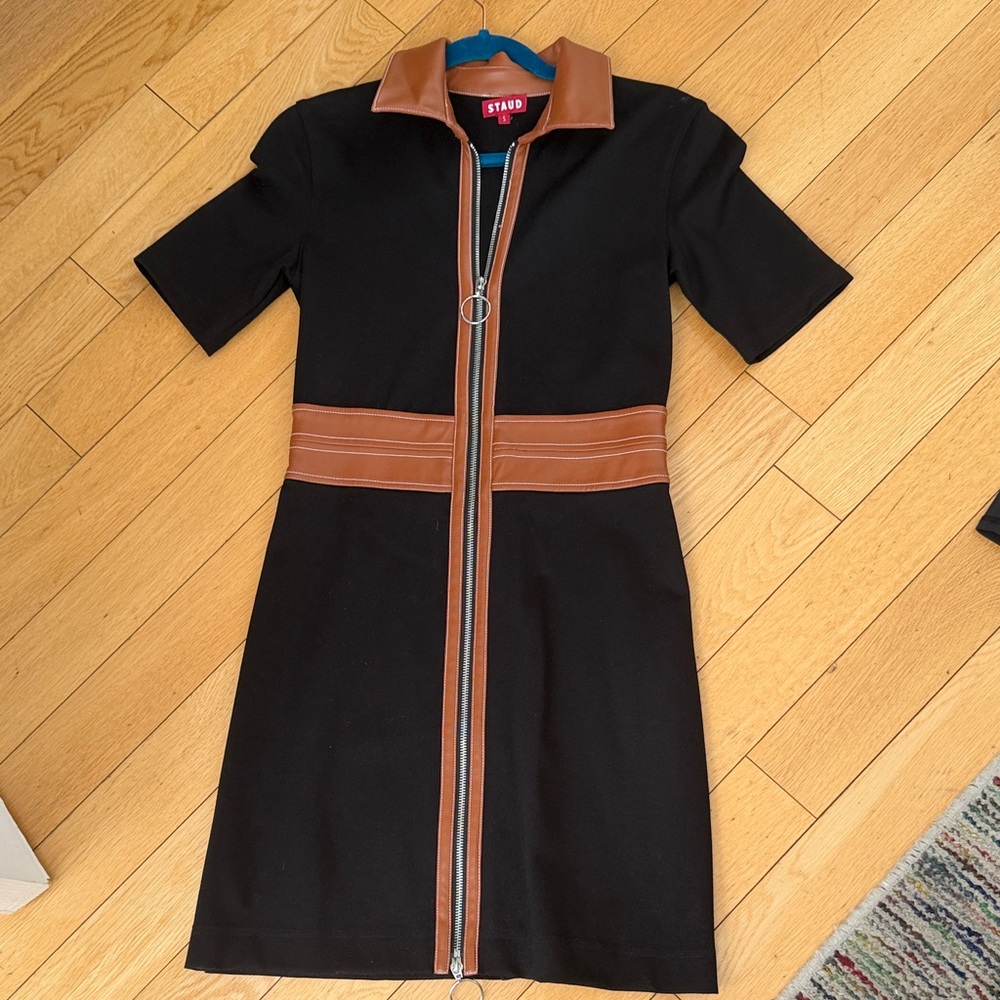 Stylish Black and Brown Zip-Up Dress
